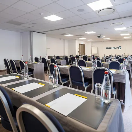 Golden Tulip And Отель 4*