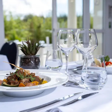 Golden Tulip Et Résidence 4*