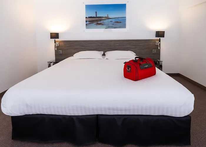 Hotel Golden Tulip And