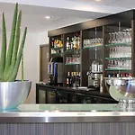 Golden Tulip And Hotel