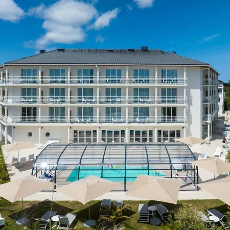 Golden Tulip Hotel