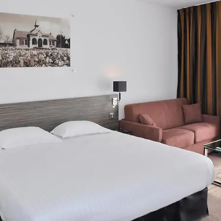 Golden Tulip Hotel&residence 4*