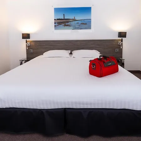 Hotell Golden Tulip And
