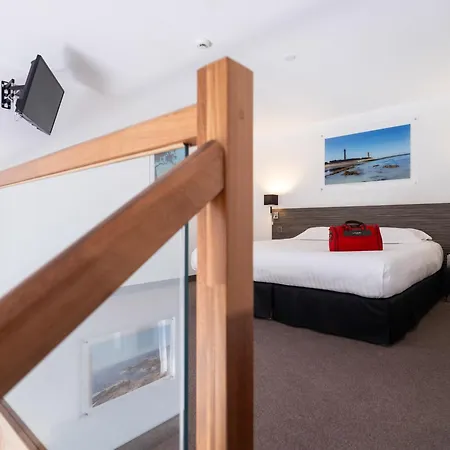 Hotell Golden Tulip And