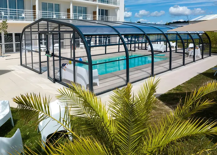 Golden Tulip And 酒店 4*